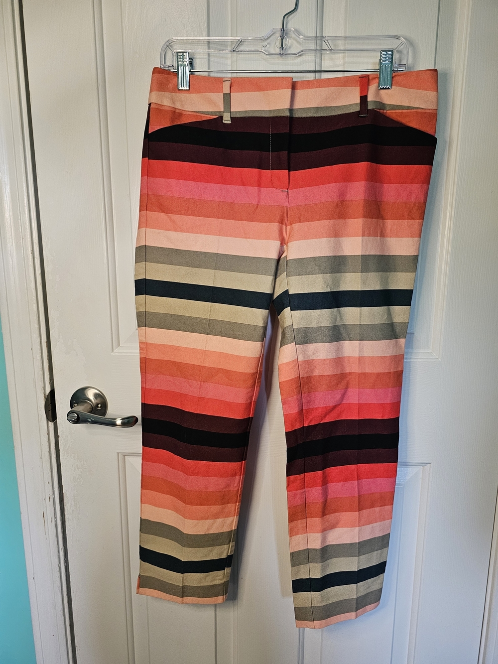 New York & Company Striped Crop Pants in Coral, Pink & Black Size 6